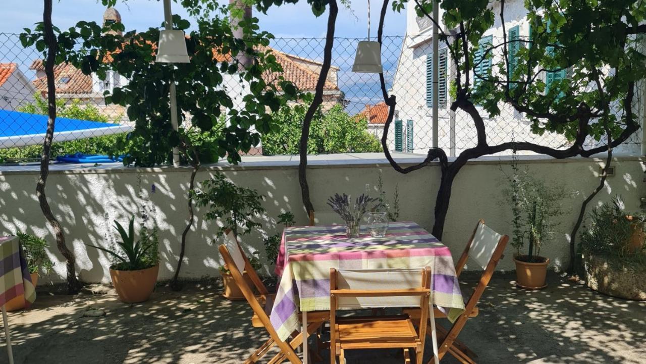 Guesthouse Lidija Sutivan Exterior foto